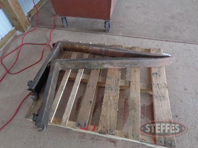 (1) Set forklift forks_1.jpg